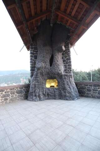 Гостевой дом Pilgrim Tours in Georgia Тбилиси-5